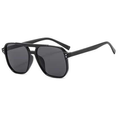 Gafas de sol modernas para mujer