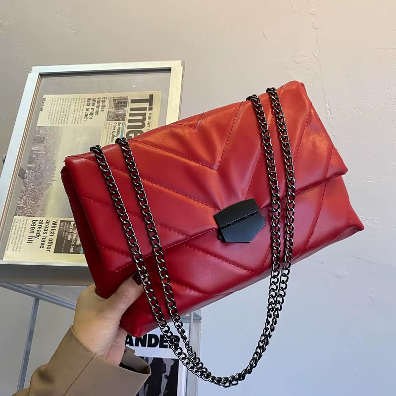 Luxury Chains Shoulder Bag Women PU Leather Armpit Bag Fashion Messenger Bag Small Flap Crossbody Bag Lady Shopping Pouch Femme