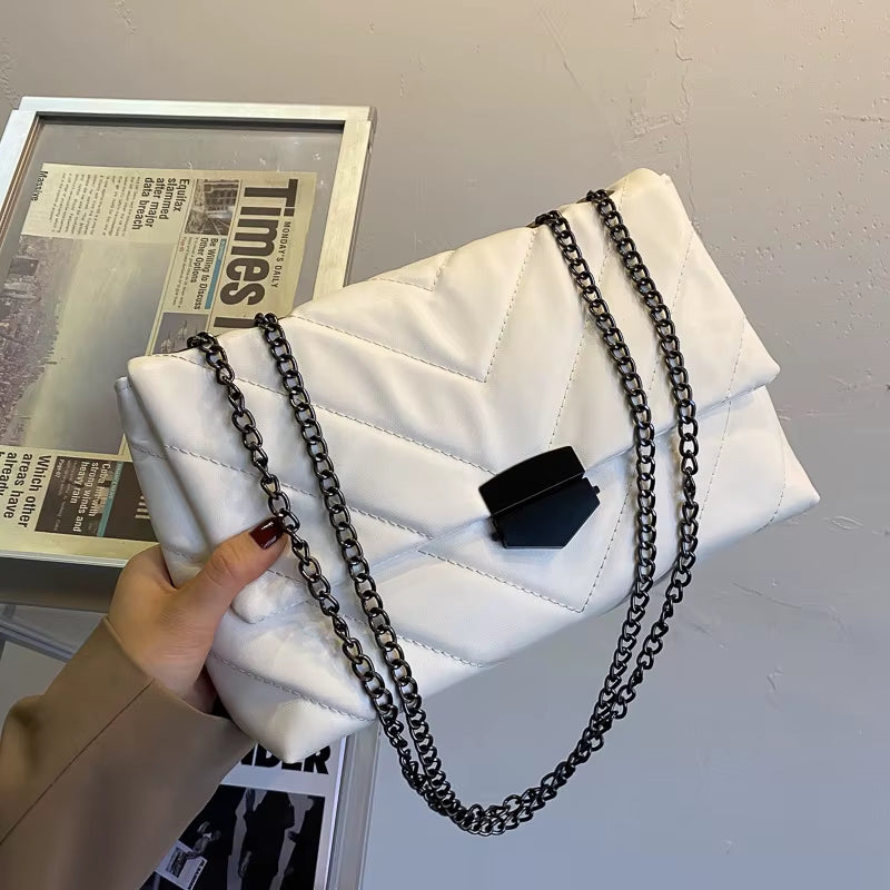 Luxury Chains Shoulder Bag Women PU Leather Armpit Bag Fashion Messenger Bag Small Flap Crossbody Bag Lady Shopping Pouch Femme